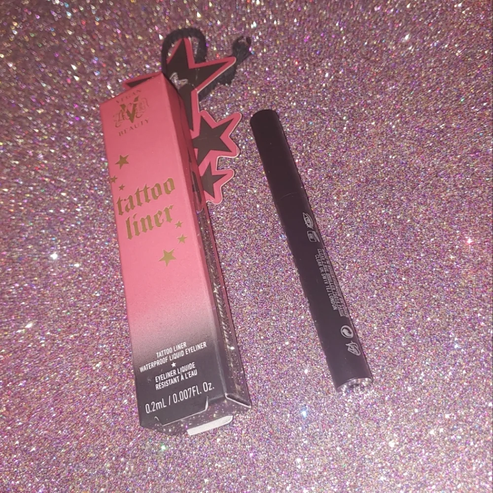 Tattoo Liner Trooper Black Liquid Eyeliner Kat Von D KVD Beauty